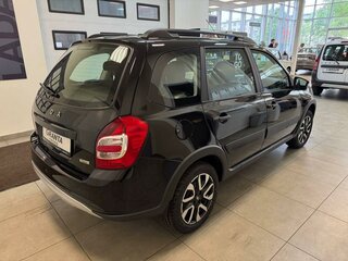 2026 Lada (ВАЗ) Granta Cross I Рестайлинг, чёрный, 1371000 рублей, вид 4