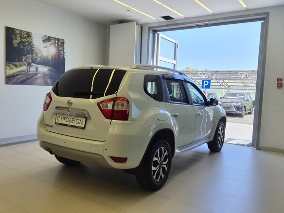2017 Nissan Terrano III (D10), белый - вид 3