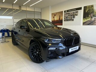 2021 BMW X6 40i III (G06), чёрный, 8750000 рублей, вид 3