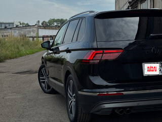 2017 Volkswagen Tiguan II, чёрный, 1950000 рублей, вид 5