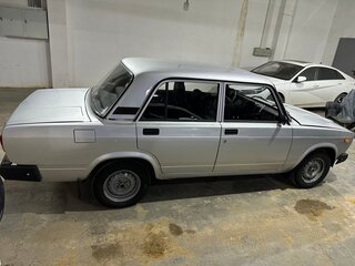 2010 Lada (ВАЗ) 2107, серебристый, 420000 рублей, вид 2