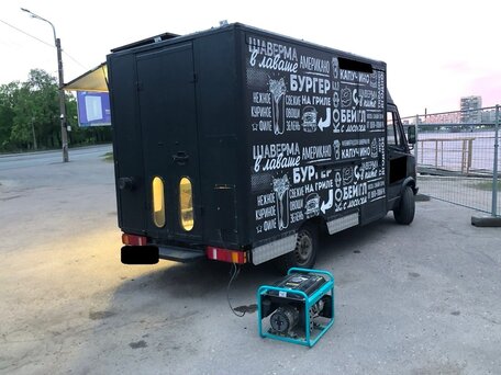 1994 Mercedes-Benz T1, чёрный, 650000 рублей, вид 4