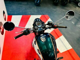 2026 Royal Enfield Classic 350, серебристый, 517000 рублей, вид 5