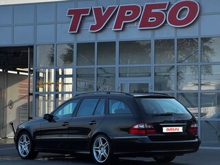 2004 Mercedes-Benz E-Класс 200 III (W211, S211), чёрный, 893000 рублей, вид 4