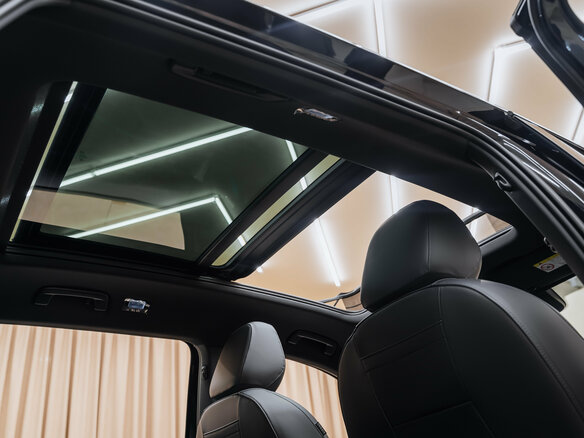 2026 Volkswagen Tiguan L Pro III (China Market), чёрный, 4865000 рублей - вид 18