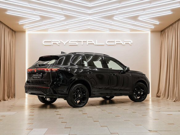 2026 Volkswagen Tiguan L Pro III (China Market), чёрный, 4865000 рублей - вид 3