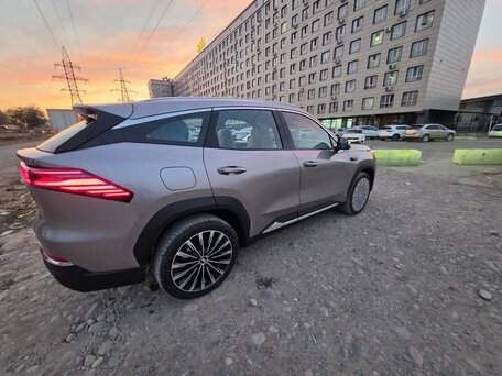 2026 Geely Galaxy M7, серый, 3500000 рублей, вид 4