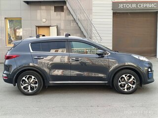 2019 Kia Sportage IV Рестайлинг, серый, 2285000 рублей, вид 5
