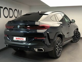 2026 BMW X6 40i III (G06) Рестайлинг, чёрный, 15350000 рублей, вид 4