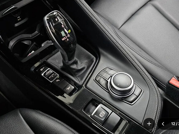 2022 BMW X1 18d sDrive II (F48) Рестайлинг, серебристый, 1950000 рублей - вид 10