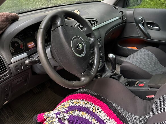 2005 Renault Laguna II Рестайлинг, серый, 250000 рублей - вид 5
