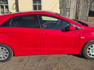 2012 Hyundai i30 II, красный, 820000 рублей, вид 4