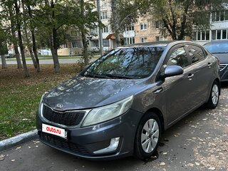 2014 Kia Rio III, серебристый, 450000 рублей, вид 4