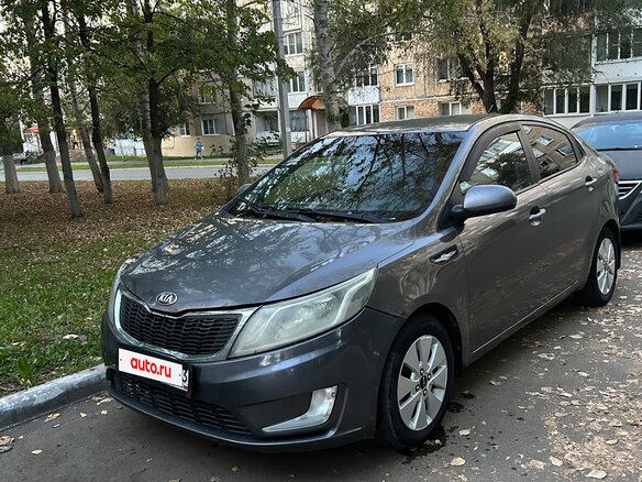 2014 Kia Rio III, серебристый, 450000 рублей - вид 3