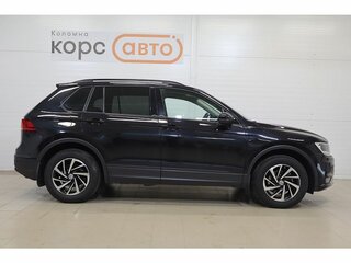 2019 Volkswagen Tiguan II, чёрный, 1999000 рублей, вид 4