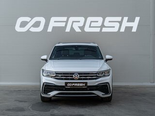 2021 Volkswagen Tiguan II Рестайлинг, белый, 3625000 рублей, вид 3