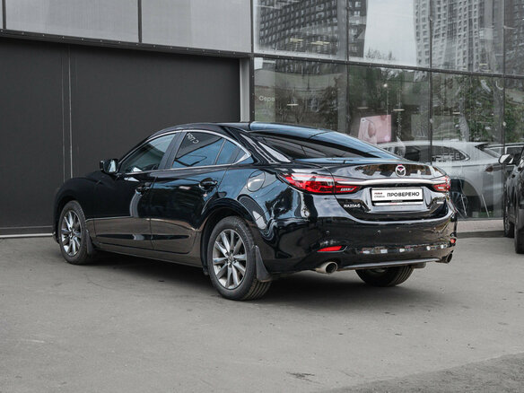 2019 Mazda 6 III (GJ) Рестайлинг 2, чёрный, 2600000 рублей - вид 5