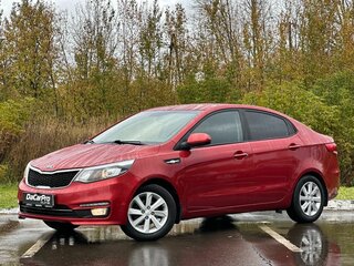 2016 Kia Rio III Рестайлинг, красный, 1130000 рублей, вид 2