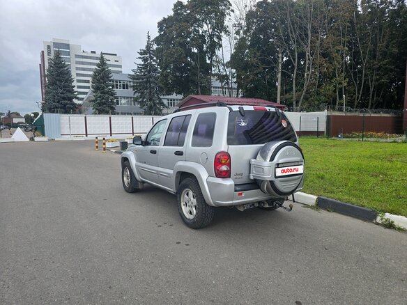 2003 Jeep Cherokee III (KJ), серый, 800000 рублей - вид 4