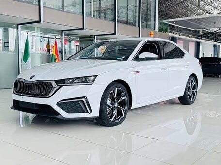 Skoda Octavia IV (A8)