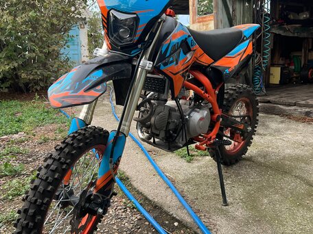 2024 Kayo Evolution YX140EM, оранжевый, 84999 рублей, вид 2