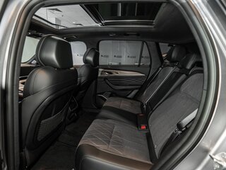 2026 Geely Monjaro I Рестайлинг, серебристый, 4954990 рублей, вид 4