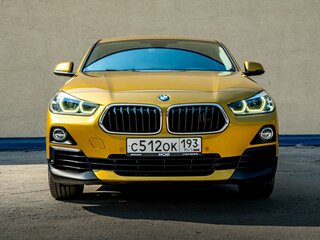 2018 BMW X2 xDrive20i I (F39), золотистый, 2829000 рублей, вид 3