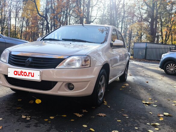 2010 Renault Logan I Рестайлинг, белый, 570000 рублей - вид 4
