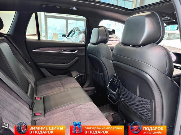 2025 Geely Monjaro I Рестайлинг, белый, 4954990 рублей - вид 11