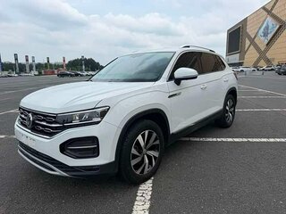 2022 Volkswagen Tayron I, белый, 2450000 рублей, вид 3