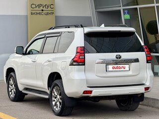 2019 Toyota Land Cruiser Prado 150 Series Рестайлинг 2, белый, 5550000 рублей, вид 3