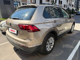2020 Volkswagen Tiguan II Рестайлинг, коричневый, 2950000 рублей, вид 4