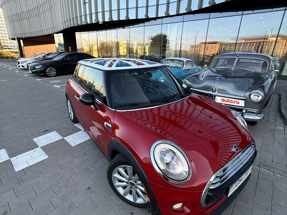 2015 Mini Hatch Cooper III (F55/F56), красный, 1260000 рублей - вид 18
