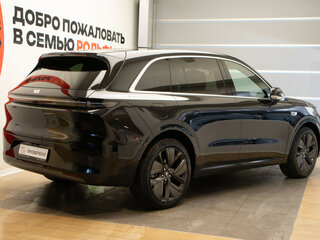 2024 Li Auto (Lixiang) L6 I, чёрный, 5895000 рублей, вид 4