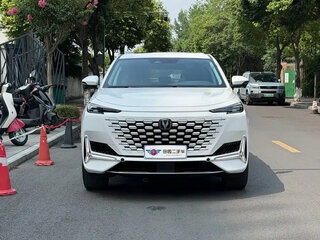 2026 Changan UNI-K iDD, белый, 2980290 рублей, вид 2