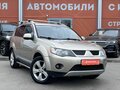 2008 Mitsubishi Outlander II, бежевый - вид 2