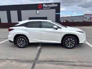 2020 Lexus RX 300 IV Рестайлинг, белый, 4800000 рублей, вид 3