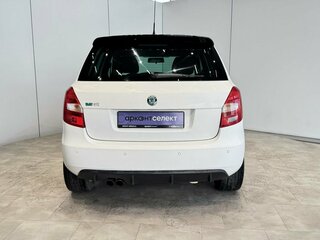 2011 Skoda Fabia RS II, белый, 950000 рублей, вид 4