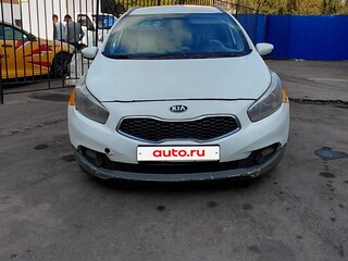 2013 Kia Ceed II, белый, 440000 рублей, вид 1