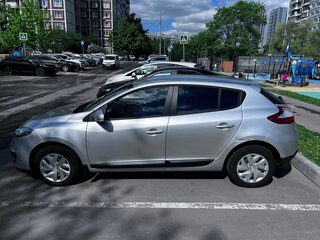 2013 Renault Megane III Рестайлинг 2, серый, 930000 рублей, вид 4
