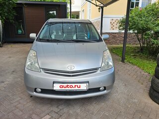 2005 Toyota Prius II (XW20), серебристый, 790000 рублей, вид 1