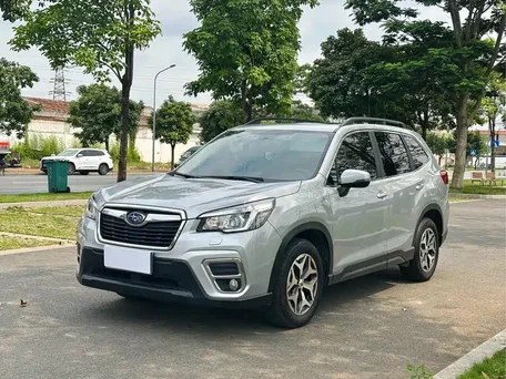 2021 Subaru Forester V Рестайлинг, серебристый, 2154000 рублей, вид 1