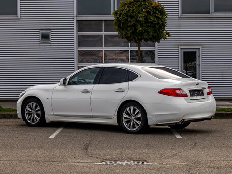 2011 Infiniti M25 IV, белый, 1695000 рублей, вид 4