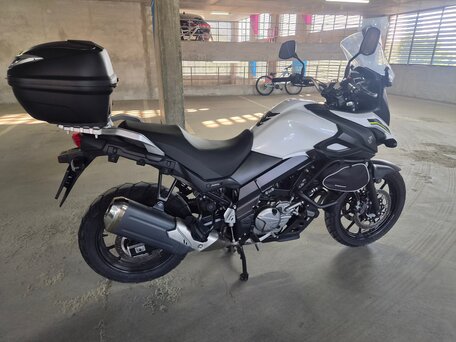 2018 Suzuki V-Strom DL 650, белый, 750000 рублей, вид 2