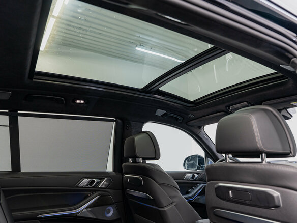 2026 BMW X7 40d I (G07) Рестайлинг, чёрный, 18390000 рублей - вид 21