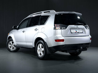 2008 Mitsubishi Outlander II, серебристый, 949000 рублей, вид 5