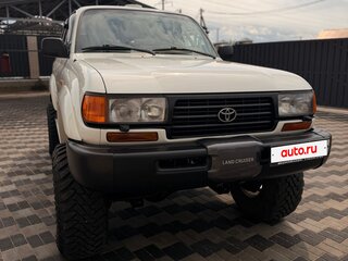 1996 Toyota Land Cruiser 80 Series Рестайлинг, белый, 3000000 рублей, вид 5