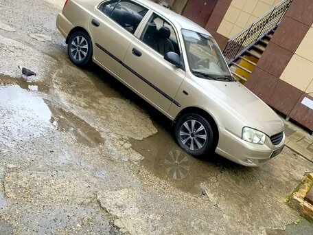 2004 Hyundai Accent ТагАЗ II, золотистый, 270000 рублей, вид 4