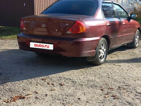 2006 Kia Spectra I Рестайлинг 2, красный, 250000 рублей - вид 7