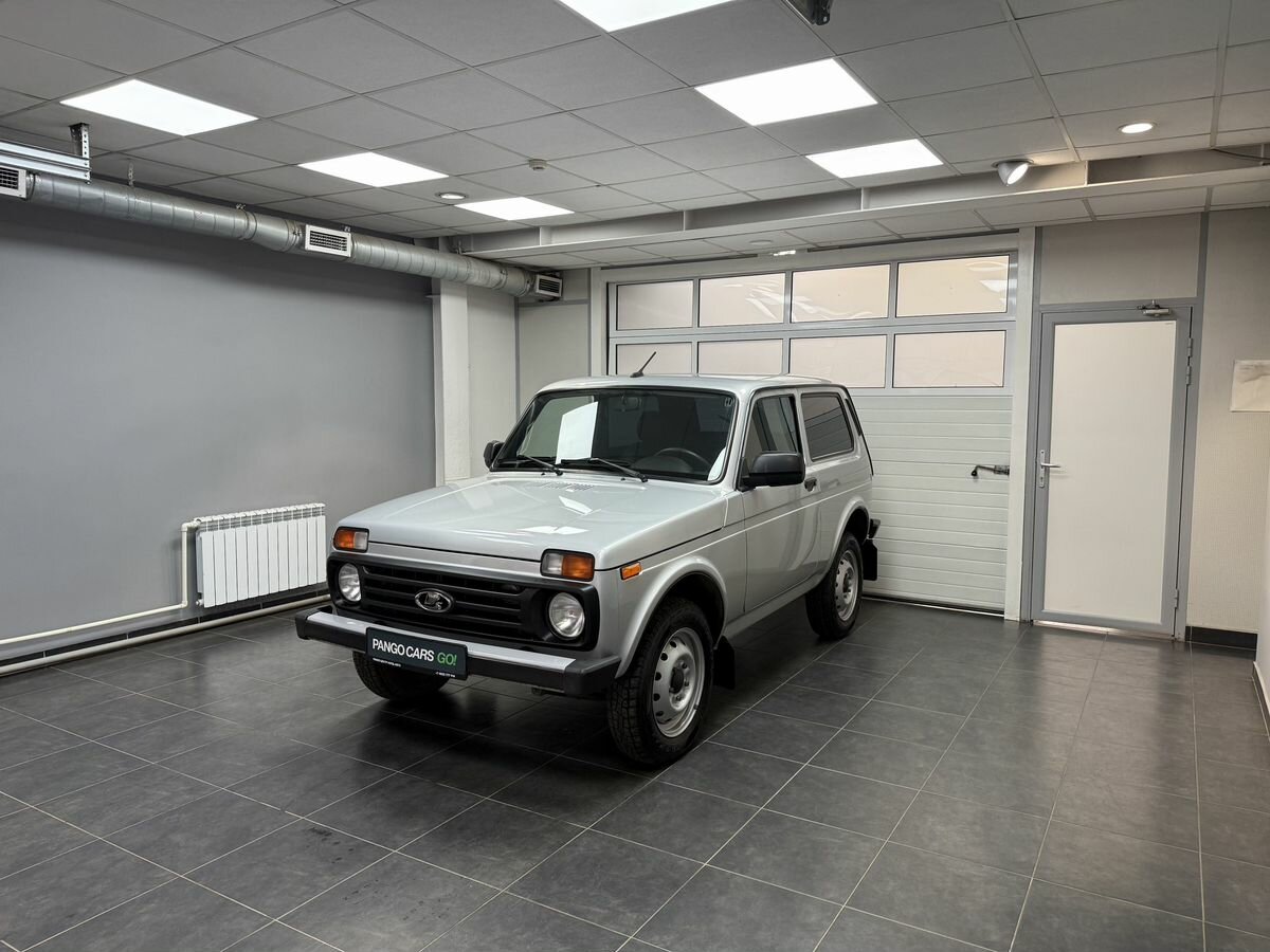 Открыть фотографии: Lada (ВАЗ) Niva Legend I